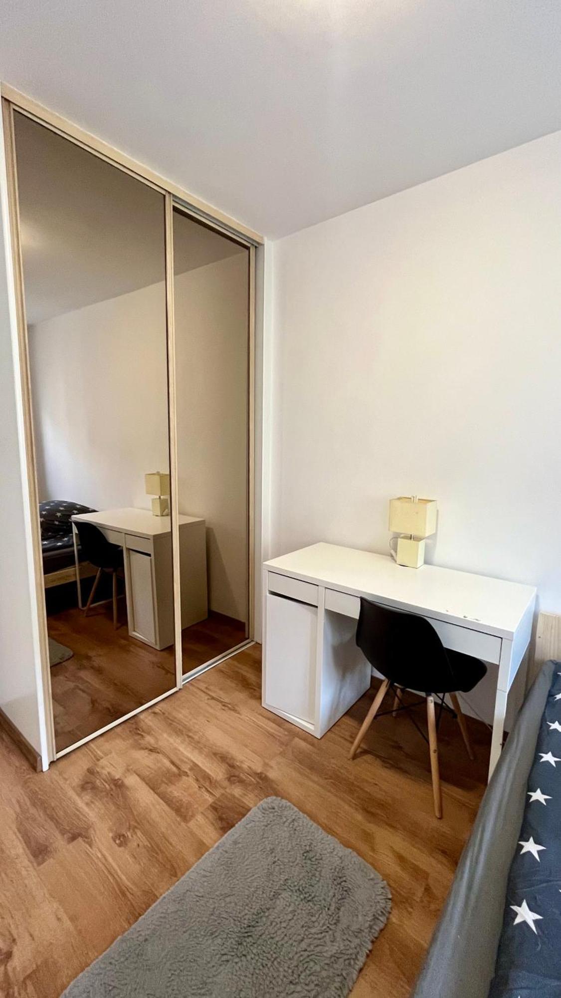 Rooms In Warsaw - C106B Bagian luar foto
