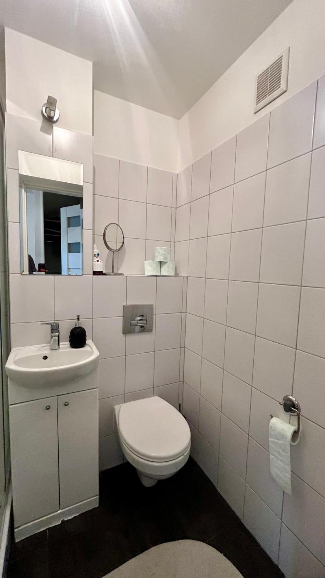 Rooms In Warsaw - C106B Bagian luar foto
